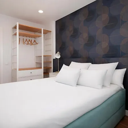 Barcelona Mediterranean Apartments-3